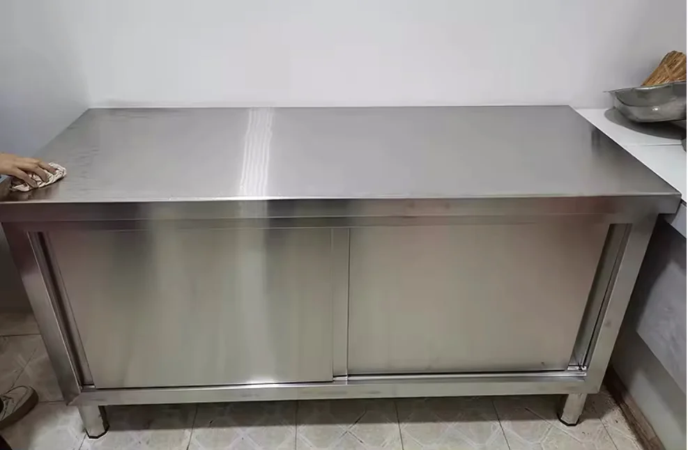 طاولة تحضير متعددة الأغراض للم - مراجعة Commercial Kitchen Prep Table وسعره